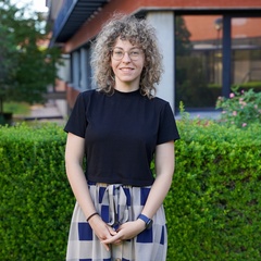 Dr. Carla Boix Constant